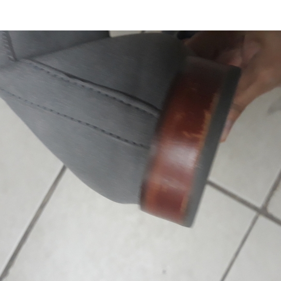 Gray Shoes - Picture 7 of 8